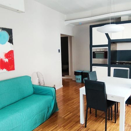 Toc Toc - Modern Apartment In Florenz Exterior foto